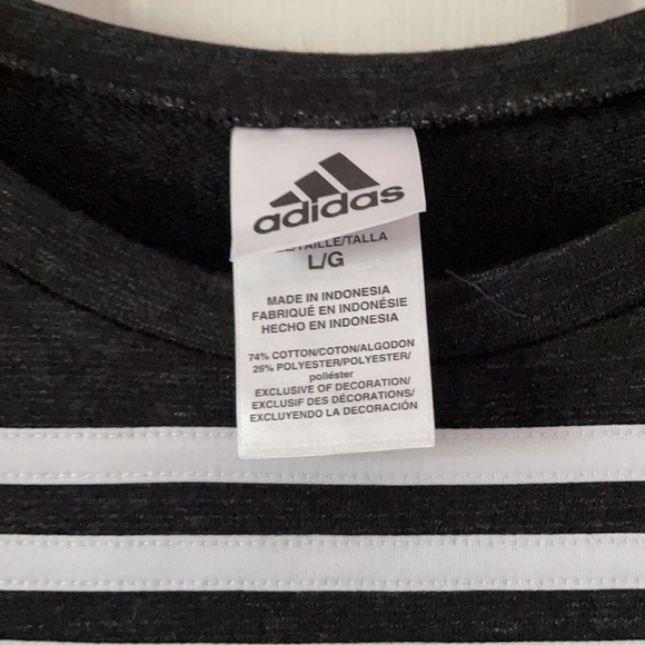 Adidas dress - Picture 2 of 4